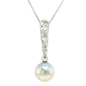 South Sea pearl pendant, pearl and diamond pendant, diamond pendant, south sea pearl pendant with diamonds, gray south sea pearl pendant, white south sea pearl pendant,